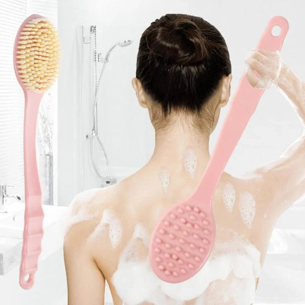 Brosse exfoliante pour le corps avec long manche pour la douche